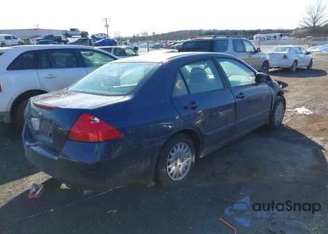 2007 Honda Accord Sdn из США, поврежденный, VIN 1HGCM56177A158985